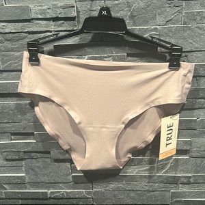 True&Co. Underwear